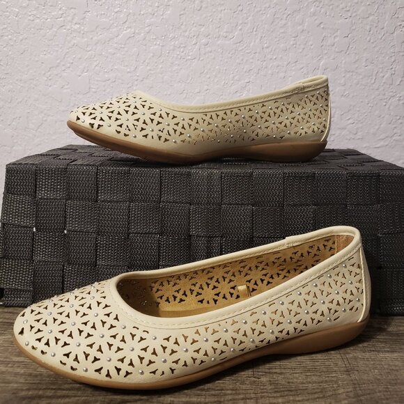 Comfy Ballet Flats - Picture 3 of 7